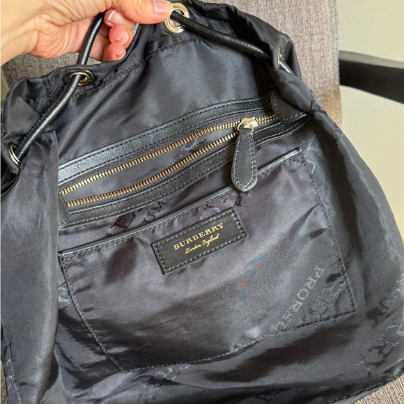 Authentic Burberry backpack - Picture 12 of 15